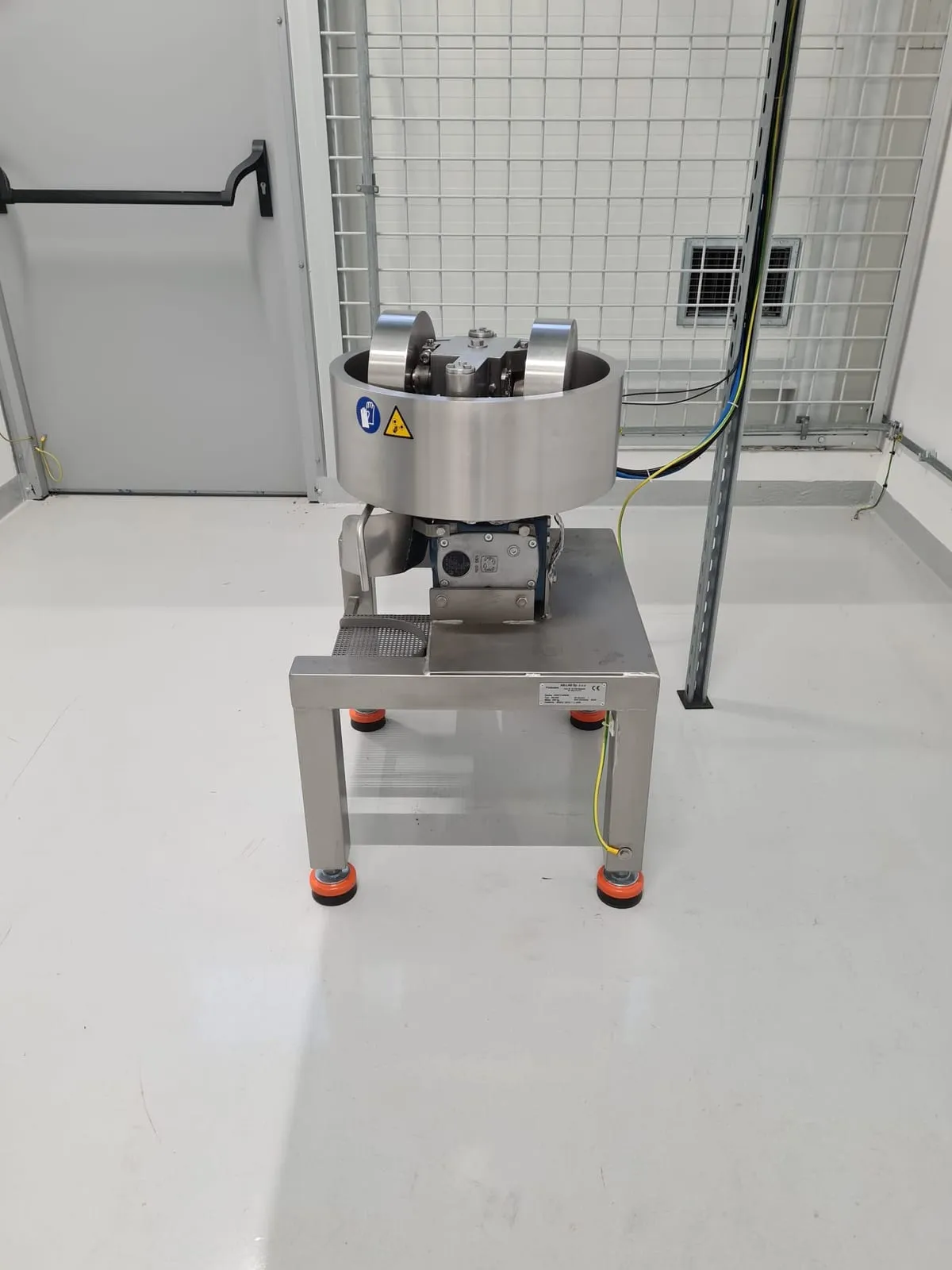 Gniotownik do mas pirotechnicznych - misa ze stali nierdzewnej